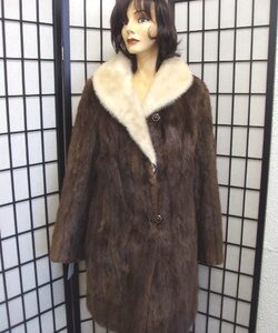 SCRAP ITEM: BROWN MUSKRAT & MINK FUR COAT JACKET ARTS & CRAFTS