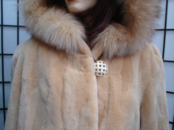 BRAND NEW SHEARED BEAVER & FOX FUR JACKET FOR WOMEN