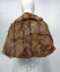 SCRAP ITEM: BROWN MUSKRAT FUR STOLE WRAP SCARF WOMEN WOMAN SIZE 15" X 54"