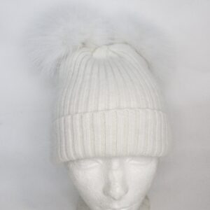 BRAND NEW WHITE KNITTED HAT W/FOX FUR POMPOMS WOMEN WOMAN ONE SIZE