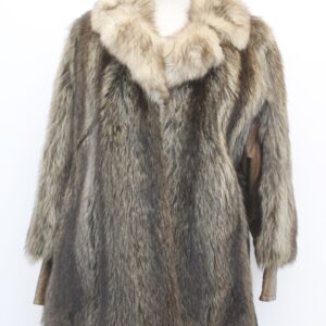 SCRAP ITEM: RACCOON & FOX FUR COAT WOMEN WOMAN SIZE N/A ARTS & CRAFTS