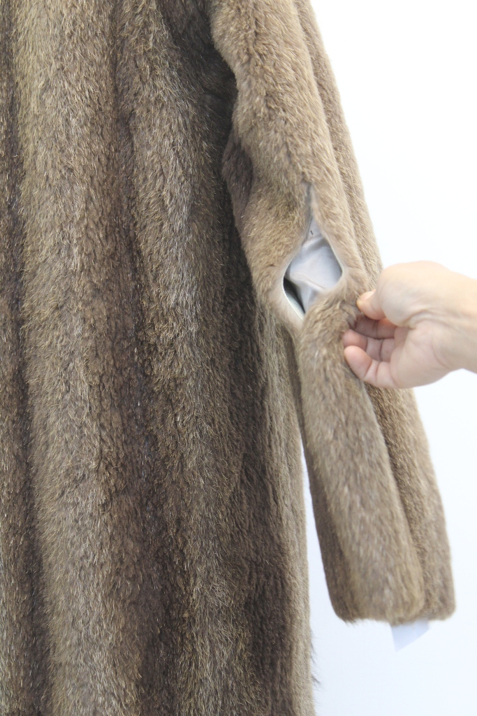 IMG_8945A771162040NU264099