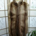 ~NEW BROWN LONG HAIRED BEAVER FUR VEST WOMEN