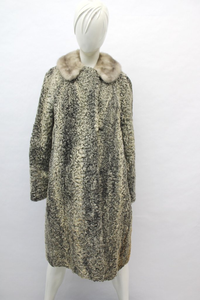 Women's Eco-Friendly Real Fur Mittens - Gray Persian Lamb, Fur