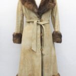 MINT BEIGE SUEDE & OPOSSUM FUR COAT WOMEN WOMAN SIZE 0-2 PETITE