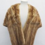 MINT CANADIAN PASTEL MINK FUR STOLE SHAWL WRAP WOMEN WOMAN SIZE 19