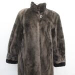EXCELLENT GRAY/BROWN SHEARED BEAVER FUR COAT JACKET WOMEN WOMAN SIZE 8-10 MEDIUM