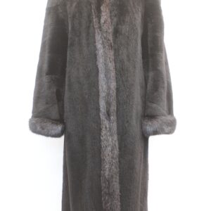 EXCELLENT BLACK SHEARED RACCOON W/ MUSKRAT FUR COAT JACKET WOMEN WOMAN SIZE 6-8