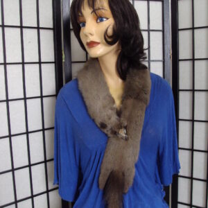 VINTAGE MINT SQUIRREL FUR PELTS STOLE SCARF