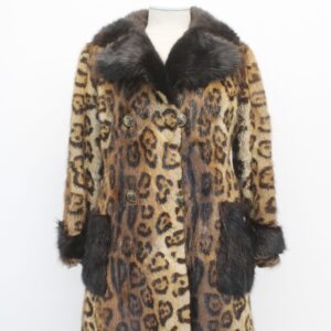 SCRAP ITEM: MUSKRAT FUR COAT JACKET W/SPOTTED PRINTS ARTS & CRAFTS
