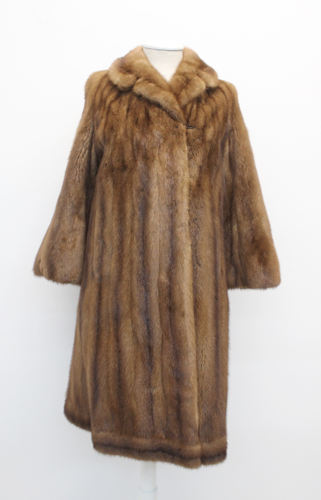 IMG_8702A461159240M2512044